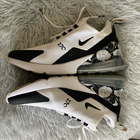 Nike Air Max 270 Floral LIMITED ADDITIONS! - Picture 4 of 7